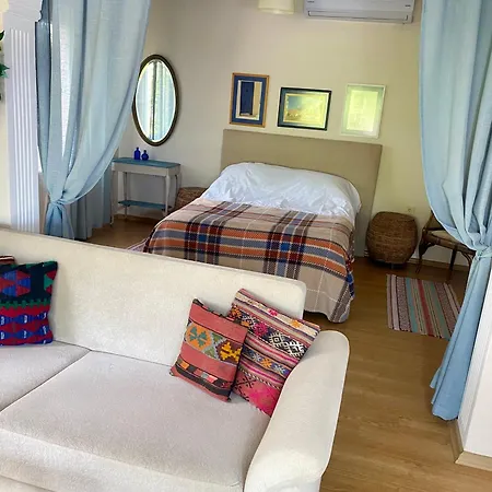 Sunyear Glamping Πανσιόν Βουρλά