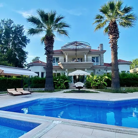 Sunyear Glamping Pensión *